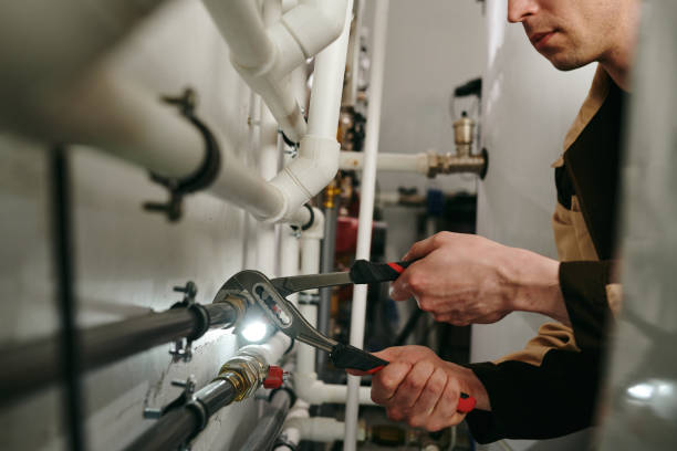 Best Shower Repair Services  in Loyola, CA